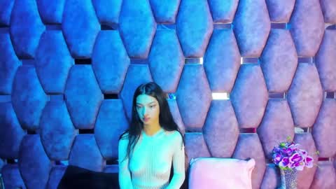 aurora online show from 10.10.25