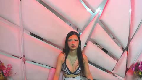 Snapshot of aurora18palmer chatting on 04.13.26 aurora online show from 04.13.26