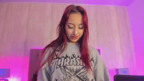 Aurora  online show from 11.13.25