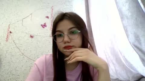 Snapshot of aurora_breeze chatting on 02.23.26 Kiara Xanthe online show from 02.23.26