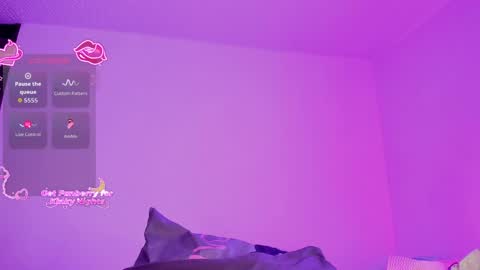 aurora_divine online show from 04.05.26