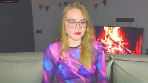 Kate online show from 12.02.24