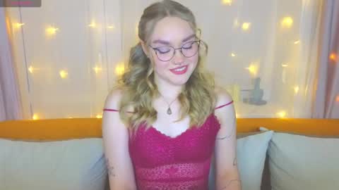 Kate online show from 03.04.25