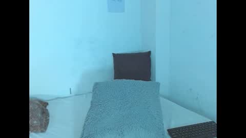 aurora_lenovic online show from 02.24.25