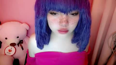 cute online show from 04.19.26