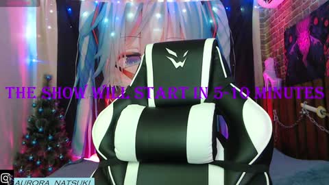 Snapshot of aurora_natsuki chatting on 01.04.25 AURORA NATSUKI online show from 01.04.25
