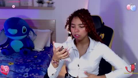 Snapshot of aurora_rodriguez chatting on 12.22.24 aurora_rodriguez online show from 12.22.24
