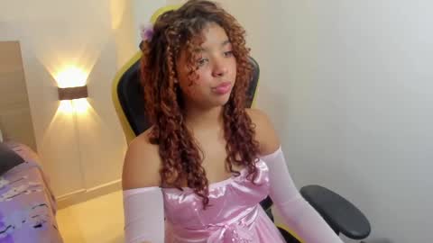 Snapshot of aurora_rodriguez chatting on 01.23.25 aurora_rodriguez online show from 01.23.25
