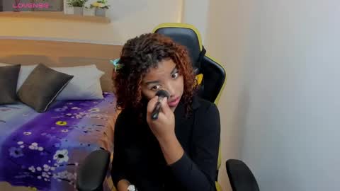 Snapshot of aurora_rodriguez chatting on 02.01.25 aurora_rodriguez online show from 02.01.25