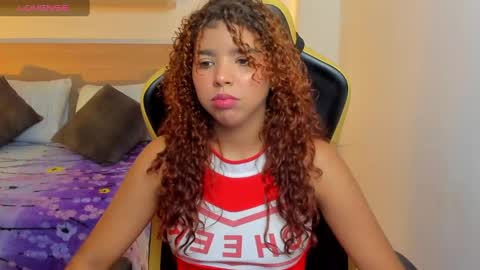 Snapshot of aurora_rodriguez chatting on 02.12.25 aurora_rodriguez online show from 02.12.25