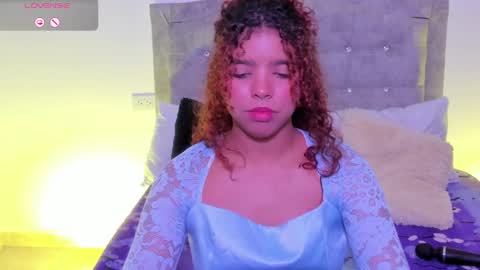 Snapshot of aurora_rodriguez chatting on 03.09.25 aurora_rodriguez online show from 03.09.25
