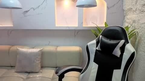 AURORA  online show from 02.20.26