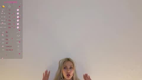 Aurora online show from 10.12.25