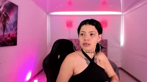 Aurora Diaz online show from 11.05.25