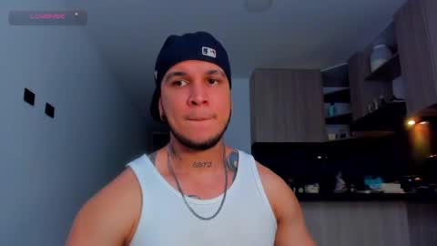 Snapshot of austin_curry chatting on 05.27.26 A online show from 05.27.26