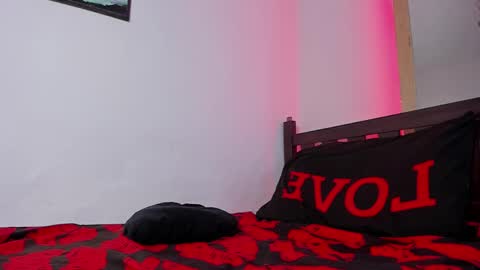 Snapshot of austin_nice_cock chatting on 02.26.25 astin nice online show from 02.26.25