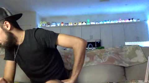 Snapshot of austincutieyes chatting on 09.12.25 AudiEna online show from 09.12.25