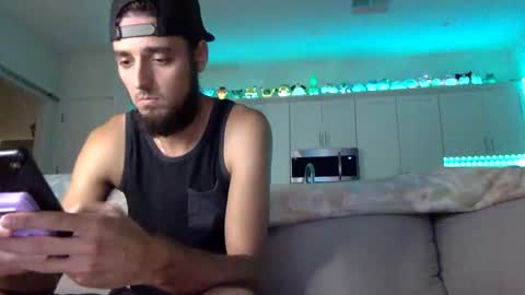 Snapshot of austincutieyes chatting on 09.13.25 AudiEna online show from 09.13.25