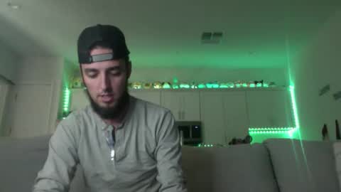 Snapshot of austincutieyes chatting on 09.19.25 AudiEna online show from 09.19.25