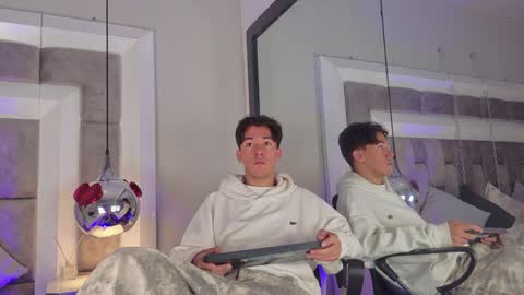 Snapshot of austinreeds chatting on 03.30.26 austinreeds online show from 03.30.26