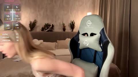 Annie online show from 12.20.25