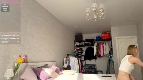 Annie online show from 03.12.26