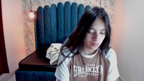              online show from 03.01.25