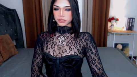 Ava online show from 12.17.24