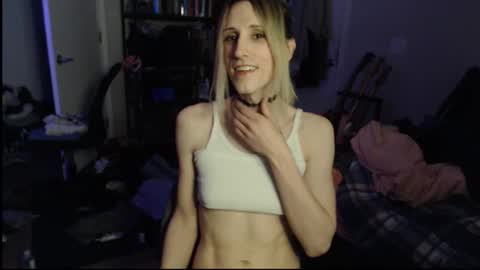 Snapshot of ava_reinhart_999 chatting on 02.13.26 Ava online show from 02.13.26