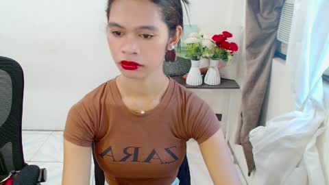 avacadaxcx online show from 04.11.26