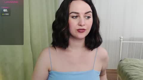Snapshot of avaedenn chatting on 02.12.25 Ava online show from 02.12.25