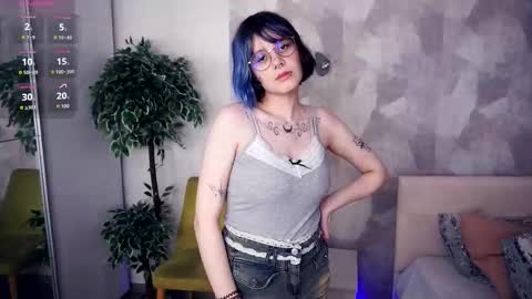 avaobierne online show from 12.16.25