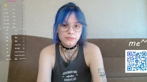 avaobierne online show from 04.08.26