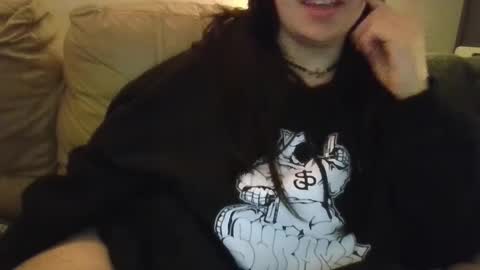 Snapshot of avariciouspuppy chatting on 10.03.25 Kassia online show from 10.03.25