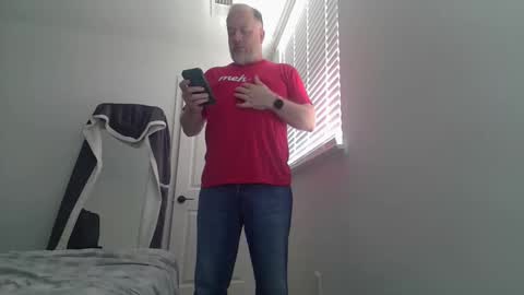 Snapshot of averagegreg chatting on 05.19.26 Greg online show from 05.19.26
