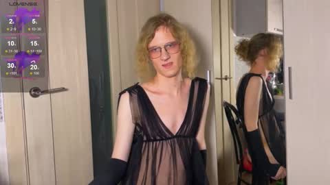 Snapshot of avery_adam chatting on 02.20.26 Alex online show from 02.20.26