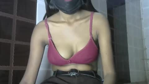 avery_lust01 online show from 04.02.26