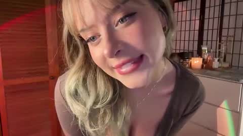 Avery  online show from 10.18.25