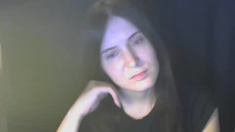 avialenne online show from 04.18.26