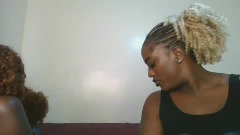 Snapshot of avian_babe1 chatting on 07.23.26 avian_babe1 online show from 07.23.26