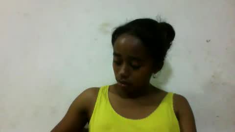Snapshot of avontsoaldy chatting on 10.08.25 avontsoaldy online show from 10.08.25