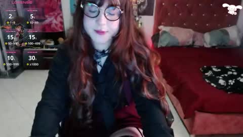 Abril online show from 02.12.26