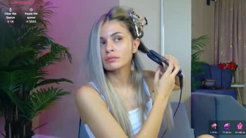 AVRILL CYRUX online show from 11.11.25