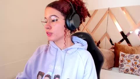 Avril  online show from 01.14.26