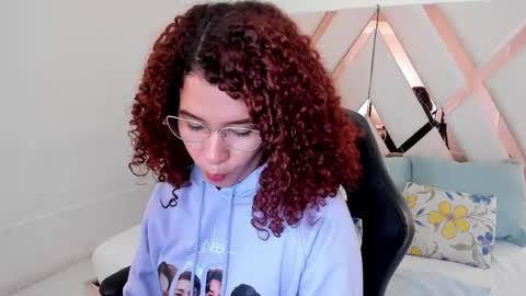 Avril  online show from 01.19.26