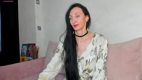 Avrora online show from 04.10.26