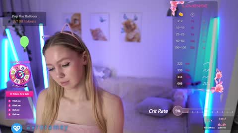 Avrora online show from 12.19.24