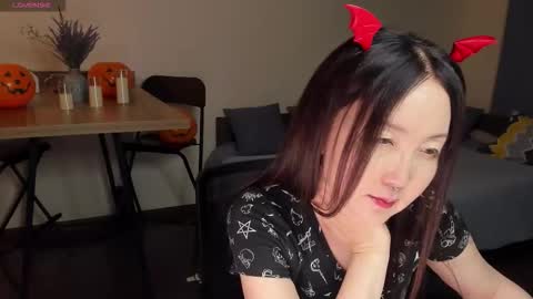 Avrora online show from 10.28.25