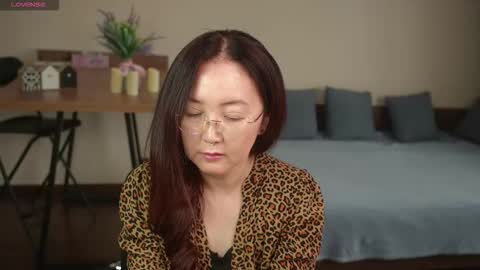 Snapshot of avroraromance chatting on 02.24.26 Avrora online show from 02.24.26