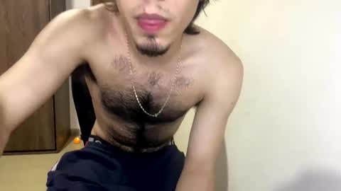 AndrewXxl independent online show from 10.24.25